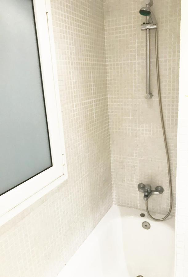 Lovely Apartment At Park Gueell Barcelona Ngoại thất bức ảnh